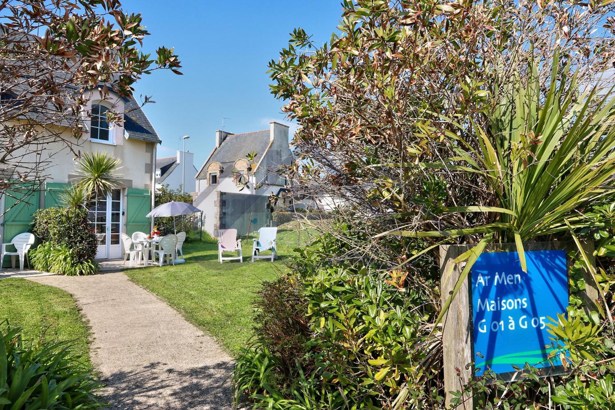 LocaLise - Maison G5 au Guilvinec - A 50m de la mer avec jardin et piscine - Tout à pied, plages, port, centre, commerces, marché - Wifi inclus - Animaux bienvenus - Linge de lit inclus Exterior foto